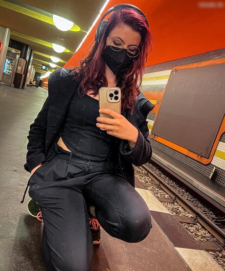 Katazuri model erotic gallery