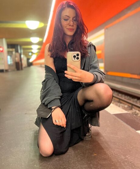 Katazuri model pretty images