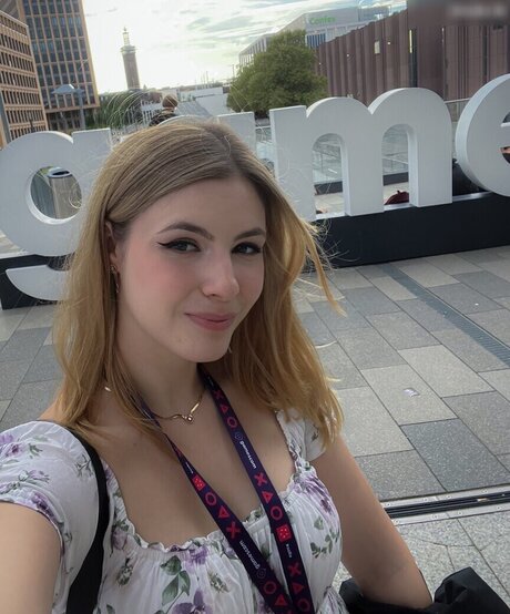 Katazuri hot model pics