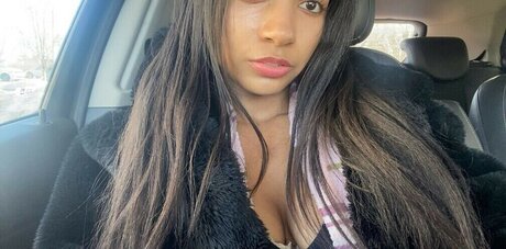 Ari Leigh Brown art model galleries