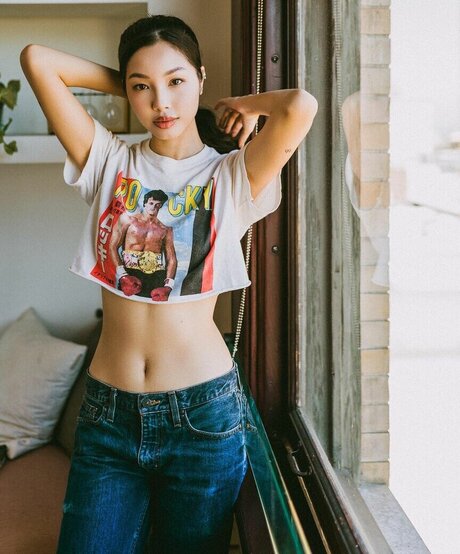 Joyce Htet star high quality images