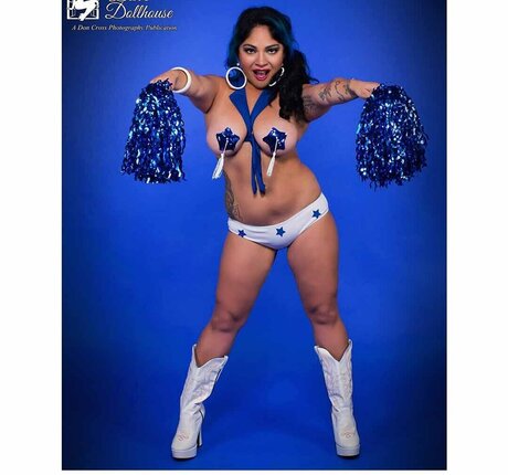 Risa Risque pornstar art galleries