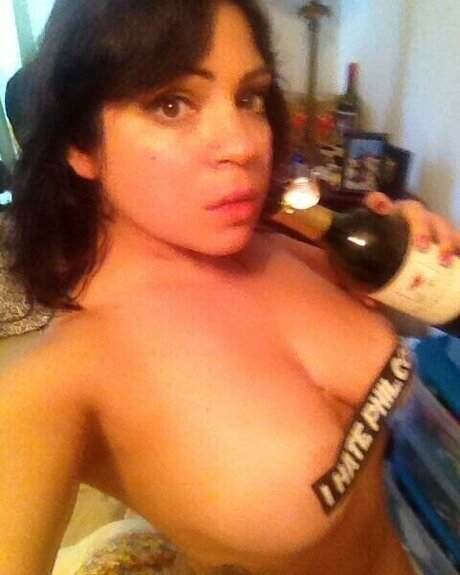 Risa Risque nude model archive