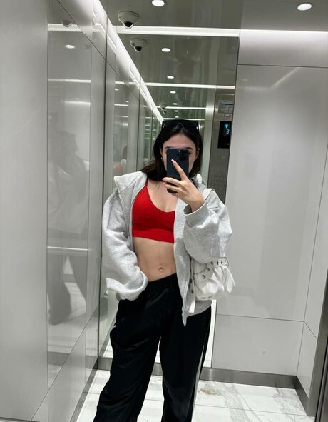 Ekatze007 model sexy photos