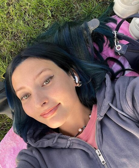 Jamie Lou Stenzel star nude photo