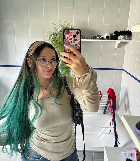 Jamie Lou Stenzel star art pics