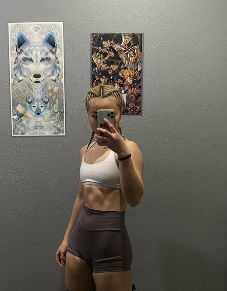 Minhthyfresh model hot image