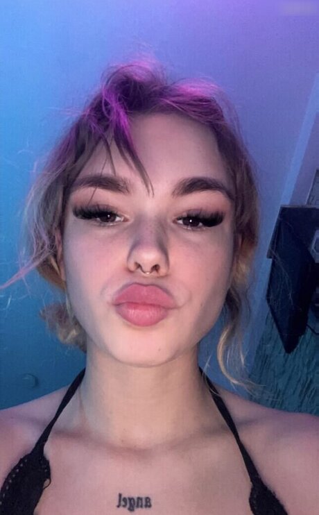 secret hub wue model adult archive