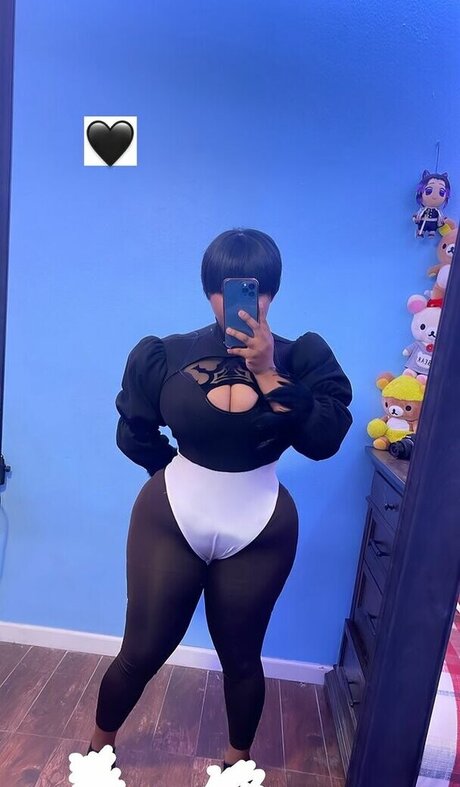 Yokopanx pornstar nude gallery