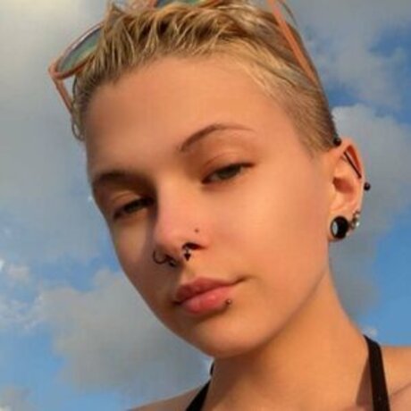 Rottensatanas model free photo