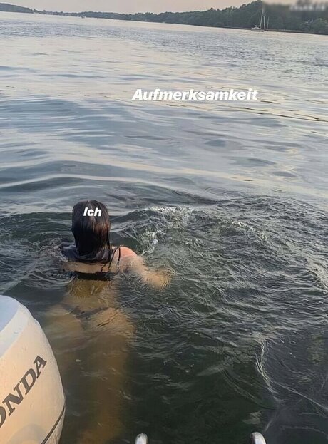 Shirin David model adult image