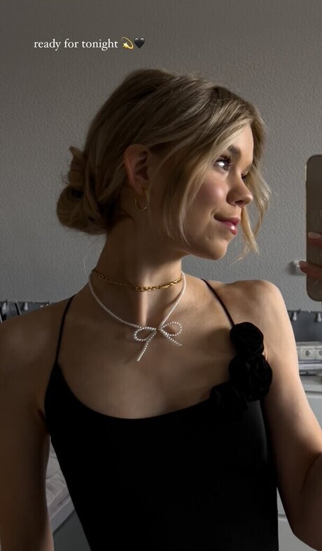 Lea Peach star porn photos