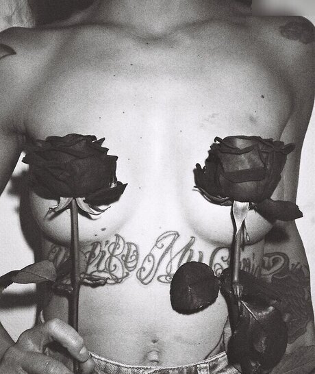 bonnie kraviz erotic pornstar photos