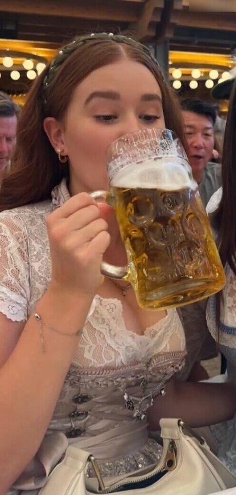 __samjio hd actress picture