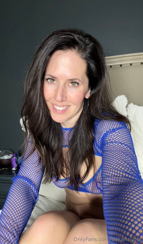 bekahslider naked model archive