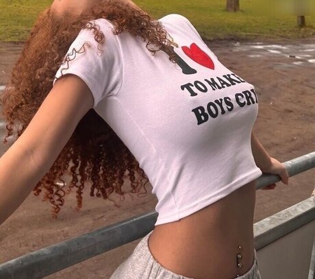 Chevelly hd star img