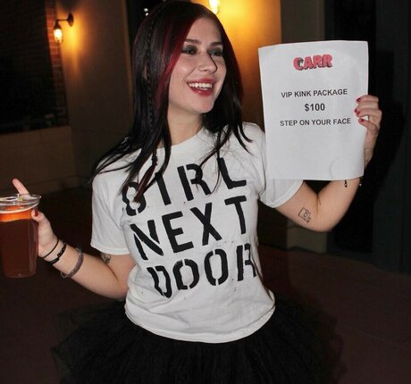 Carly McLellan model nudes archive