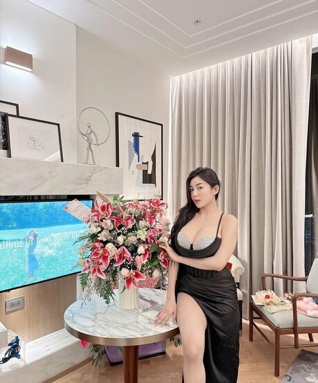 Pamela Safitri sexy actress images