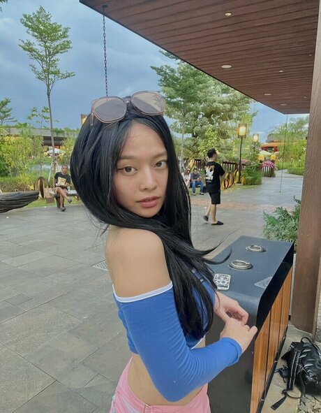 miceraa pornstar naked images