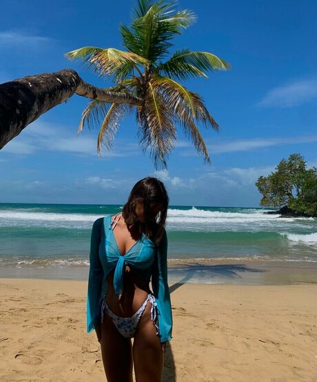 lisashnk exclusive pornstar image