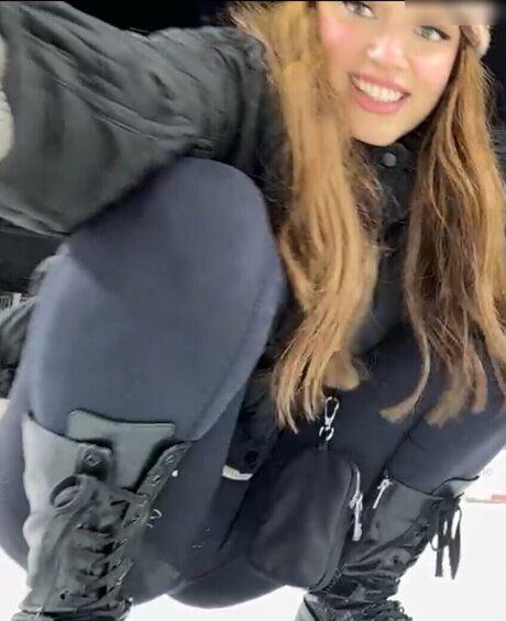 Emily Furz star top photos