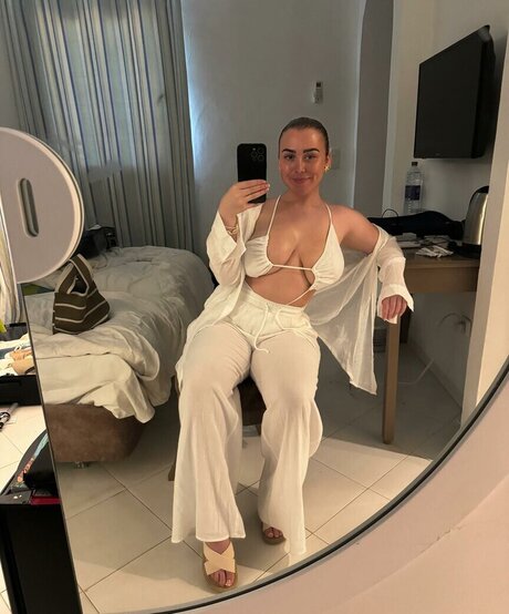 Lashayabraden model beautiful archive