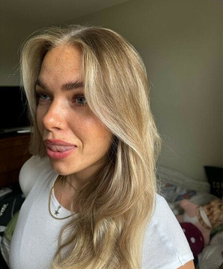 Izzy Swin model best images