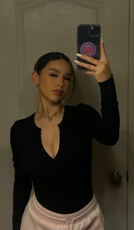 Simplyneidaa model erotic archive