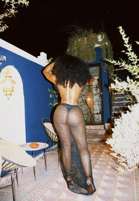 Trapezoidmouth exclusive model pictures