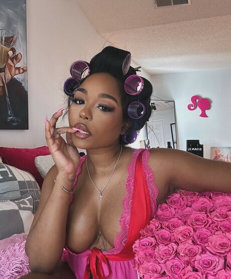 Trapezoidmouth star sexy pics