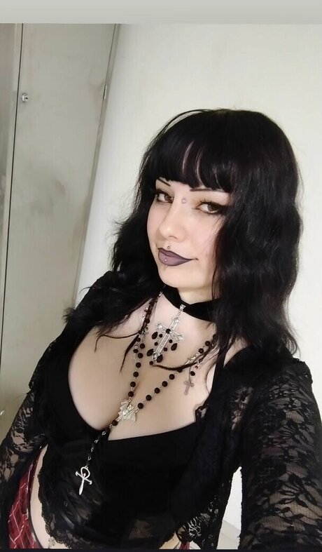 gothbynight nudes actress pictures