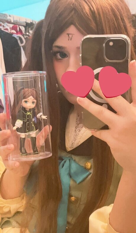 Meerxxxx model xxx galleries