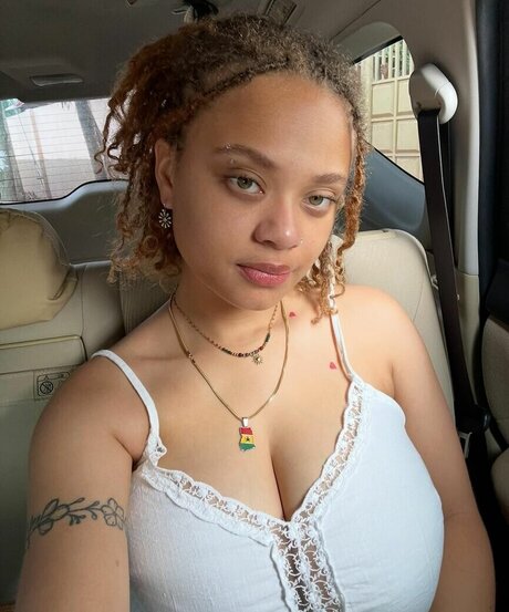 Lexcova perfect actress picture