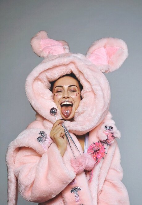 anastasia domination model hot pic