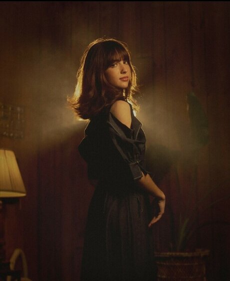 Gabriela Bee star high quality pictures