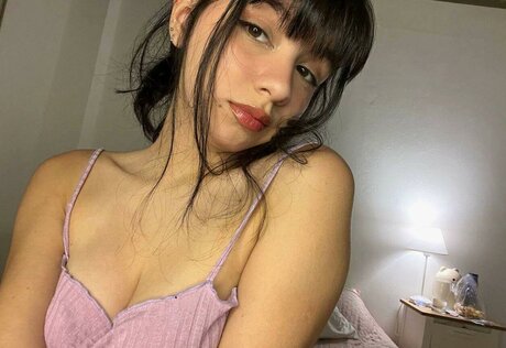 latina mariaa hot star image