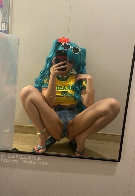 _Walk re pornstar art image