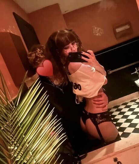 brunette milf onlyfans sexy nude images