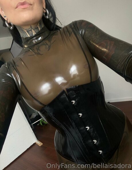 Bella Isadora star xxx image