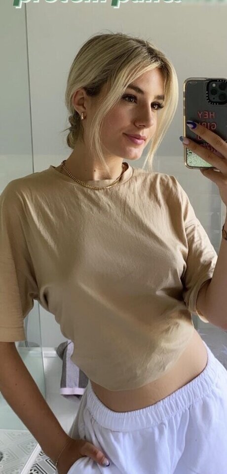 Laura Block beautiful pornstar img