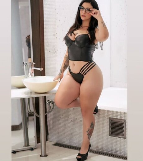 Bianqui Cristal nudes pornstar image