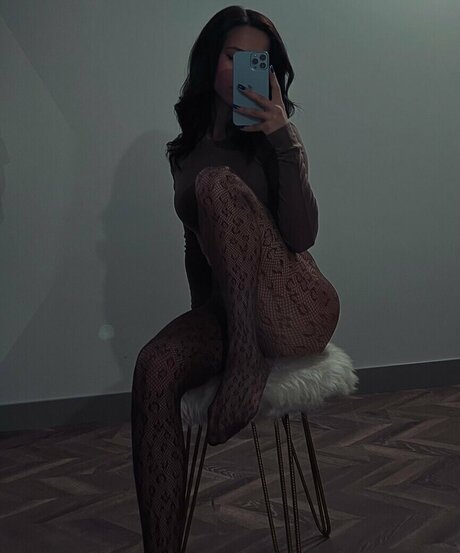 Ebrukzlyr star exclusive pics