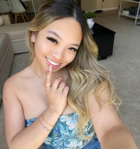 Angelle Dagun adult star galleries