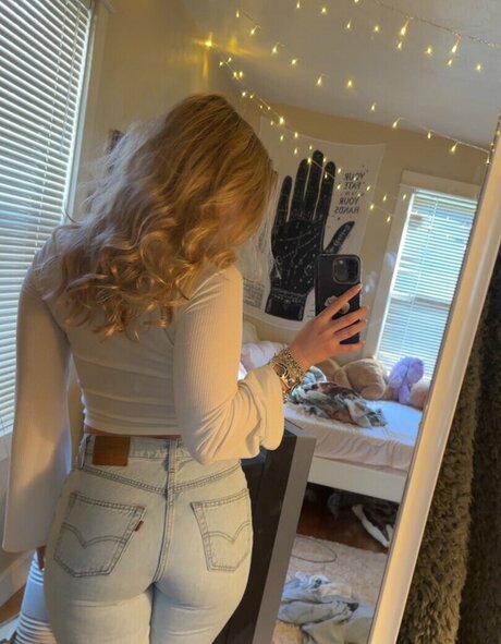 Lola Visage star sex gallery