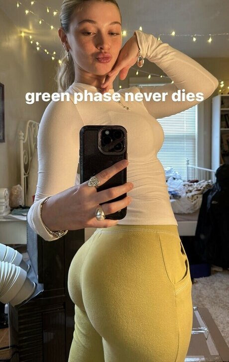 Lola Visage pornstar free pictures