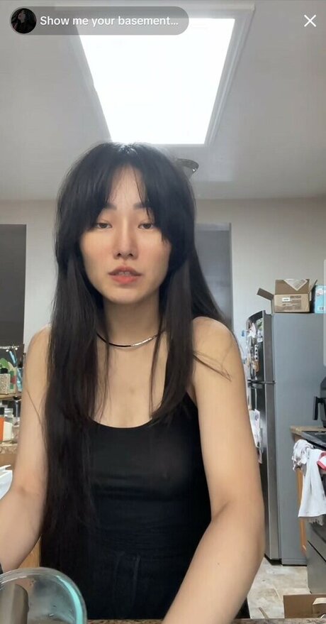 Showmeyourbasement high quality pornstar image