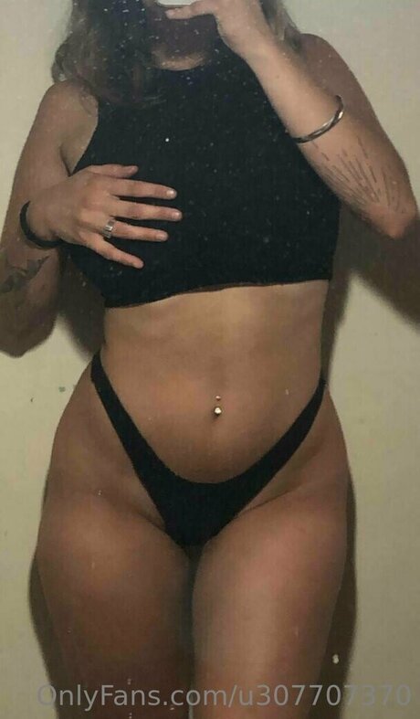 leasanz hot pornstar pictures