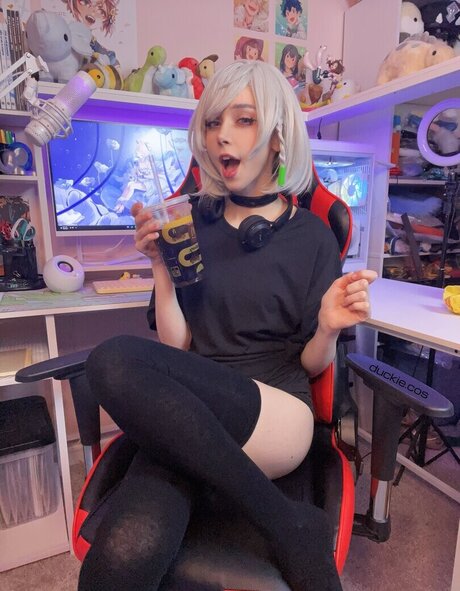 Duckie Cos nudes pornstar photo