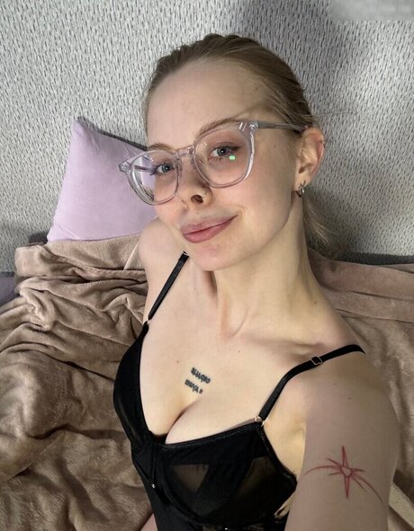 Luisa Kaiser hot pornstar photos