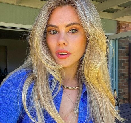 Peyton Cole perfect pornstar image